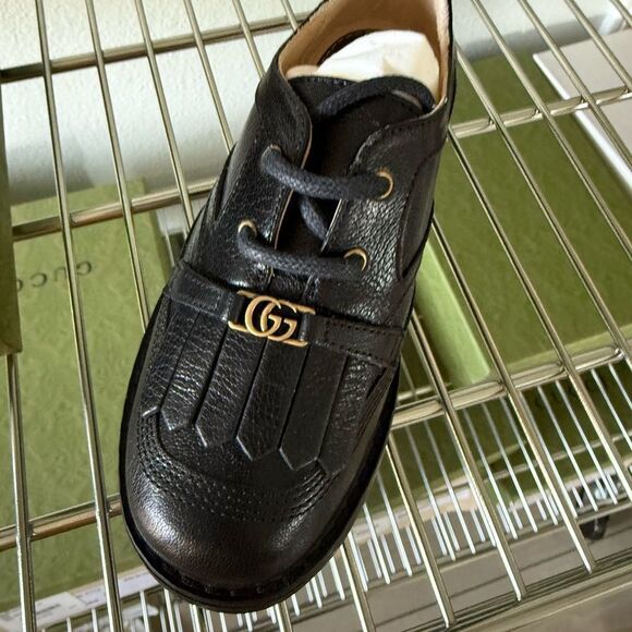 New with box Gucci Black Leather Shoes kids us size 10 and 2 - Picture 1 of 5